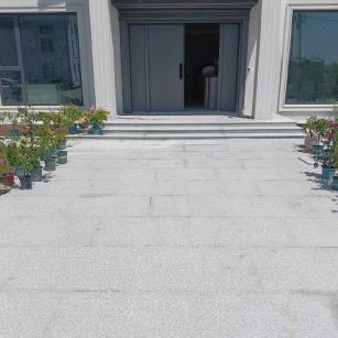 德州 芝麻白花岗岩地铺石地面铺装