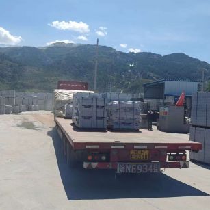 德州 芝麻白仿形路沿石，直形路沿石