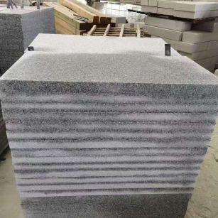 德州 芝麻白5公分火烧地铺成品，900*400，规格可定制