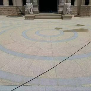 德州 黄金麻芝麻灰花岗岩石材地铺拼接效果