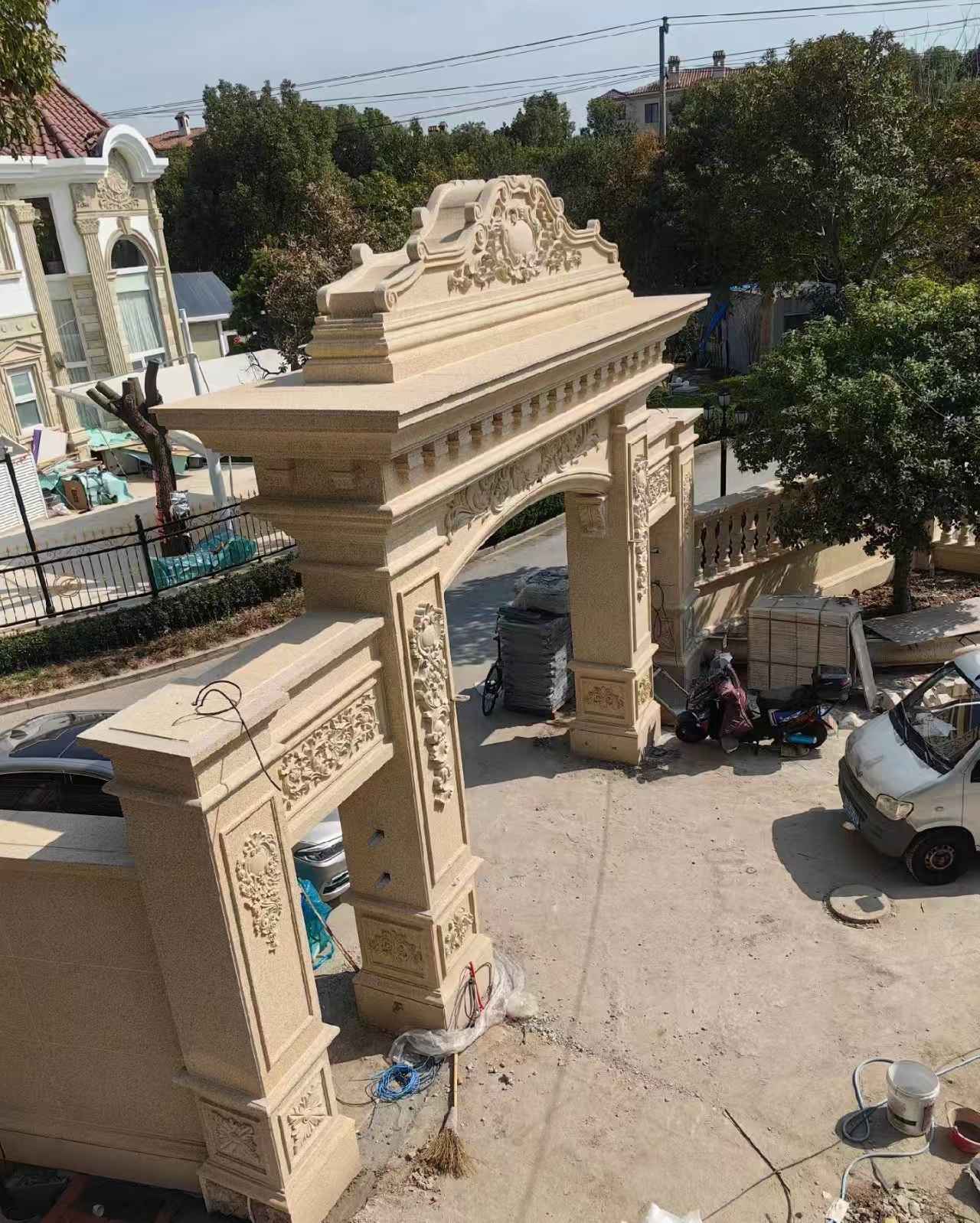 德州 黄金麻荔枝面花岗岩别墅门楼