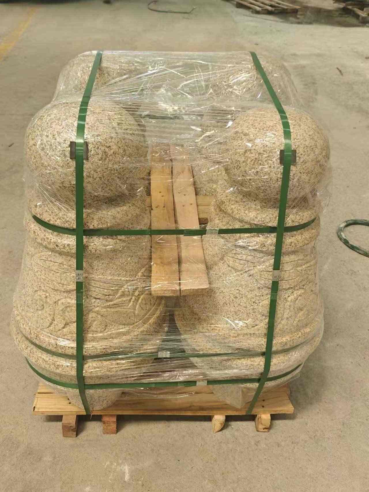 德州 黄金麻异形定制雕花——棒棒糖挡车柱