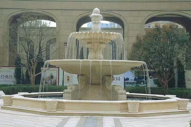 德州 黄金麻花岗岩异型加工——户外庭院石雕流水喷泉