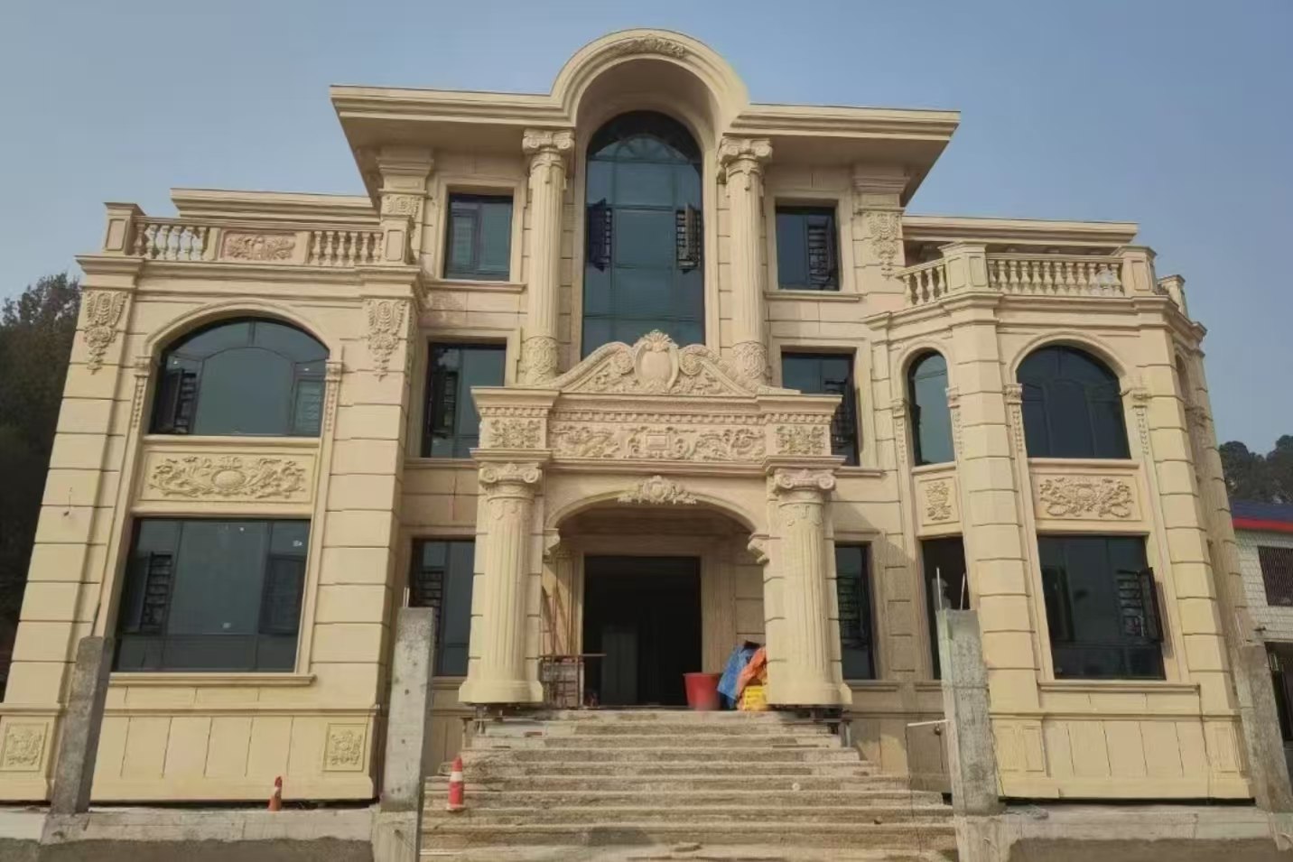 德州 黄金麻花岗岩别墅外墙干挂