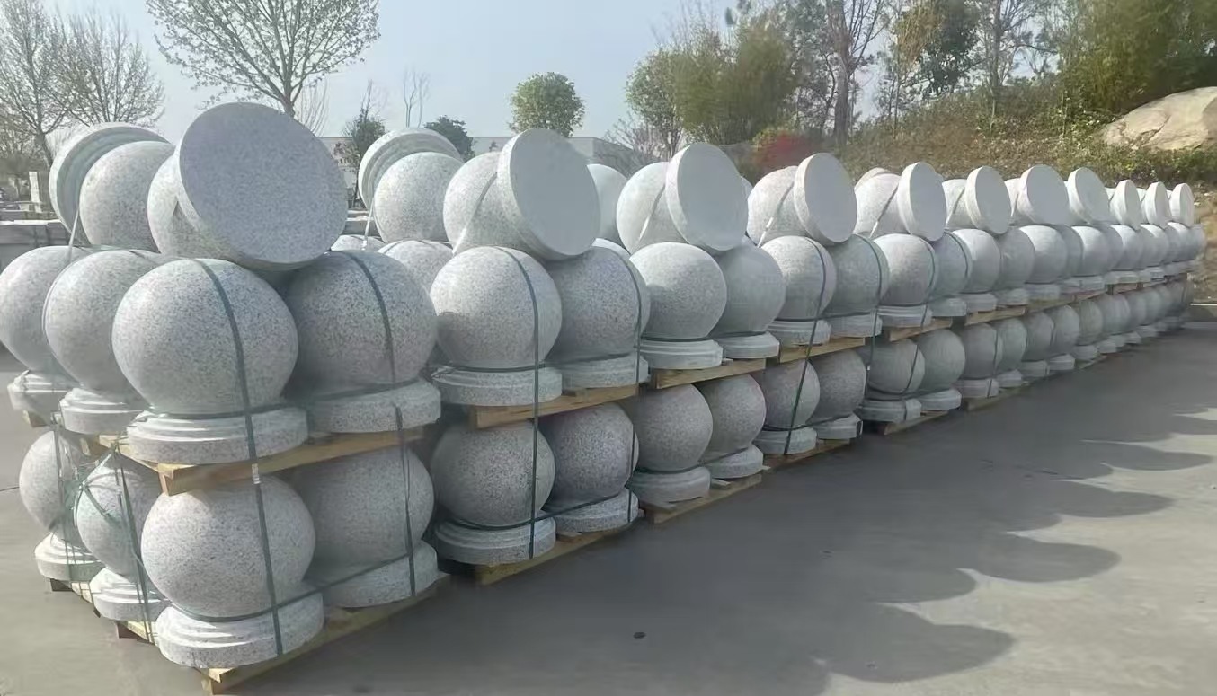 德州 白麻花岗岩石材圆球，石球，挡车球，隔离球，景观石球，风水球等