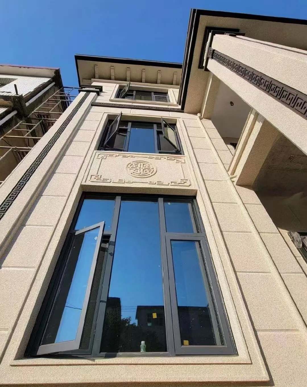 德州 黄金麻荔枝面别墅外墙干挂效果展示